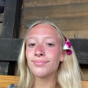 Meet your Posher, Hope